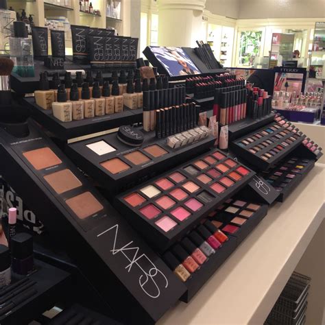 nars makeup store.